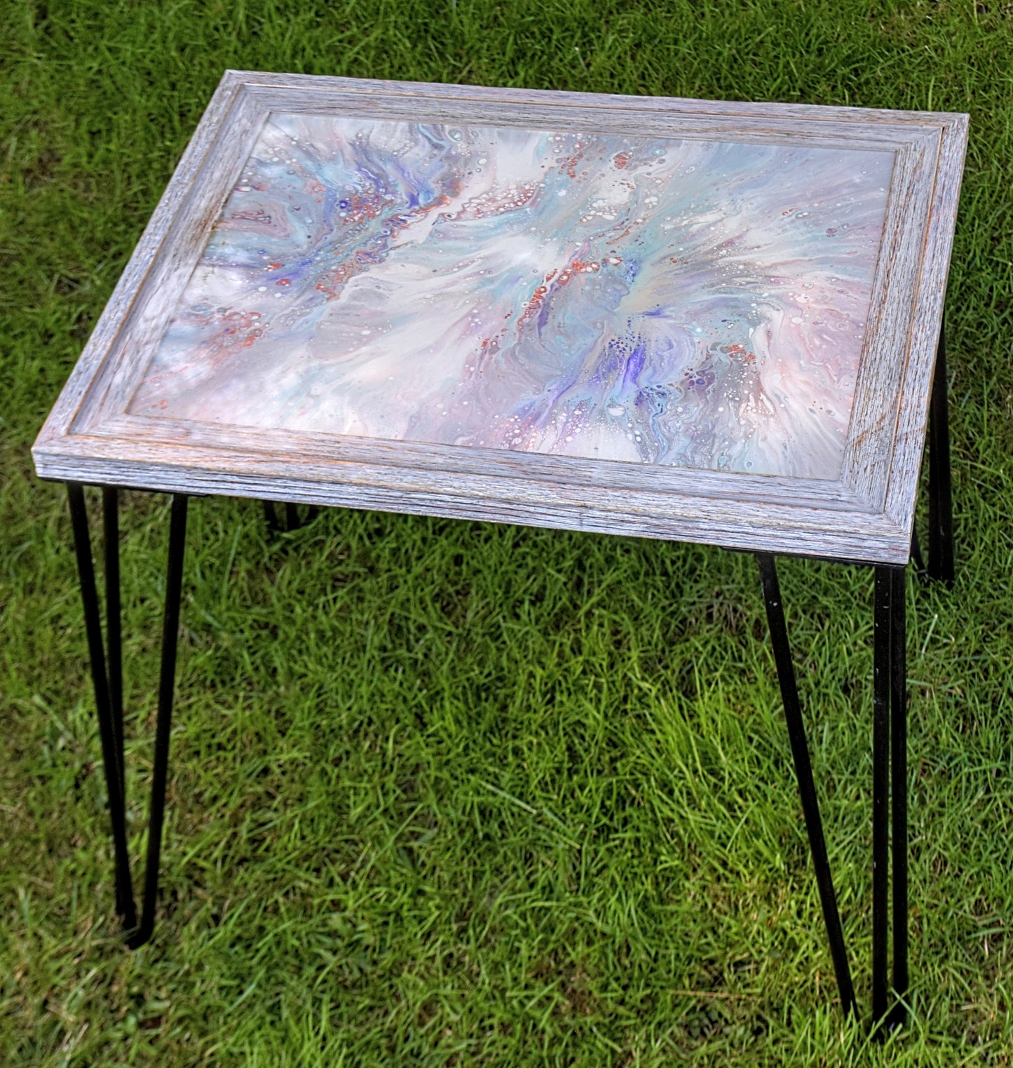 Dutch Pour end table